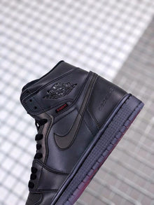 Jordan 1 High Zoom R2T Chameleon Black Sneakers