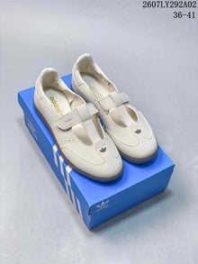 Adidas Originals Samba Jane T-Strap Sneakers
