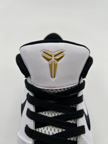 Nike Kobe 4 GIGI White Black Basketball Shoes