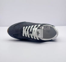 Alo Carbon Gray Low-Top Sneakers