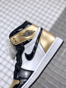 Jordan Air Jordan 1 High Gold Toe Sneakers 861428-007