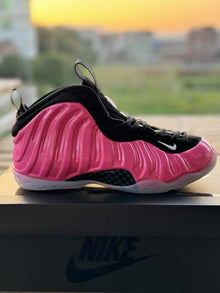 Nike Foamposite One Hardaway Sneakers, Men's Colorways