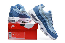 Nike Air Max 95 Blue Running-Style Sneakers