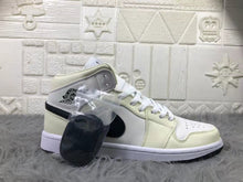 Jordan Air 1 Mid Sneakers Cream White Black