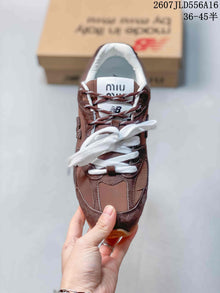 Miu Miu x New Balance 530 SL Sneakers Brown 2607JLD556A16