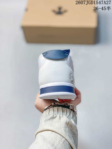 DESCENTE Cron Tempo Canvas Sneakers White and Blue