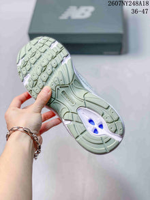 New Balance 740 White Silver Casual Sneakers 79158E