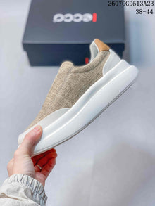 ECCO 2607GGD513A23 Men's Beige Slip-On Sneakers