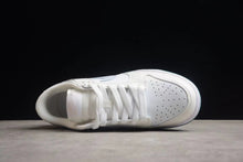 Nike SB Dunk Low FD9911-101 White Grey Sneakers