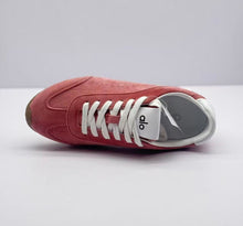 Alo Pink Low-Top Sneakers
