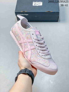 Onitsuka Tiger Floral Low-Top Sneakers Pink JD295A25