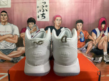 Nike Zoom Basketball Shoes White and Silver