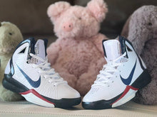 Nike Hyperdunk 2010 Kids Basketball Shoes, White/Navy/Red
