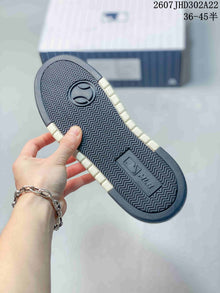 MLB Big Ball Chunky Canvas HI Sneakers White Navy 712320YPE