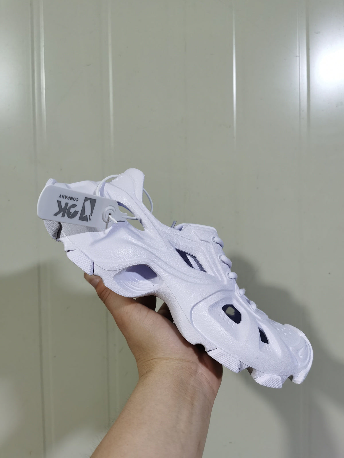 Open-Panel Sneakers in White or Light Apricot
