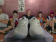 Nike White and Yellow Speckled Sneakers