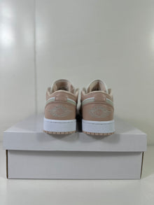 Jordan Air Jordan 1 Low White Light Bone DC0774-120
