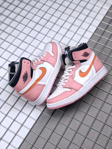 Jordan Air Jordan 1 High Zoom CMFT Pink Sneakers CT0979-601