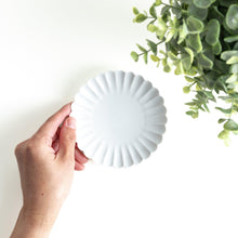 Chrysanthemum Scalloped Sauce Dish
