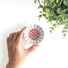 Chrysanthemum Wave Condiment Bowl