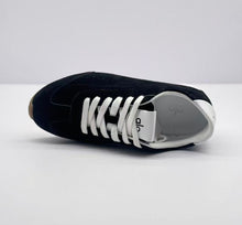 Alo Low-Top Sneakers Black and White