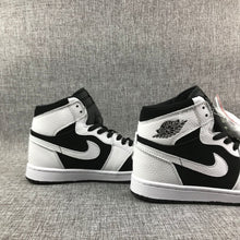 Jordan Air Jordan 1 High Black and White Sneakers 554724-113