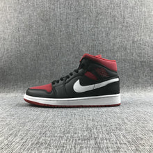 Jordan Air Jordan 1 Mid Black Red Sneakers 554724-020