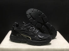 Off-White Be Right Back Black Lace-Up Dad Sneakers