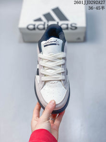 Adidas Wcard Adv Low-Top Sneakers IH0961