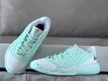 Nike Kobe 3 Basketball Shoes Jade White Gold