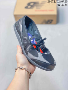 New Balance Flat Breeze Women's Black Gray Sneakers 711260QQT