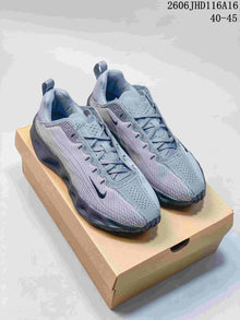 Nike Ava Rover Hs Running Shoes in Gray