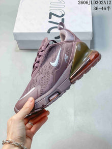 Nike Air Max 270 Flyknit Sneakers in Mauve