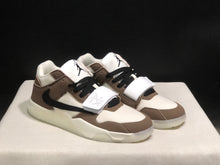 Jordan Jumpman Jack Sneakers Brown White Black DR9317-007
