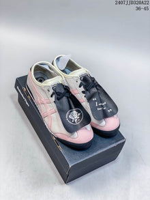 Onitsuka Tiger DL408-0490 Silver and Pink Sneakers