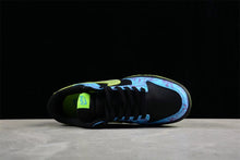 Nike SB DV1694-900 Low-Top Sneakers Black Blue Green