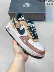 Nike WMNS Air Force 1 Shadow Macaron Low-Top Sneakers