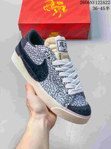 Nike Blazer Low Jumbo Low-Top Sneakers, Gray and Black