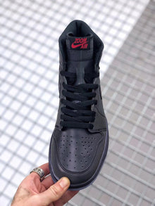 Jordan 1 High Zoom R2T Chameleon Black Sneakers