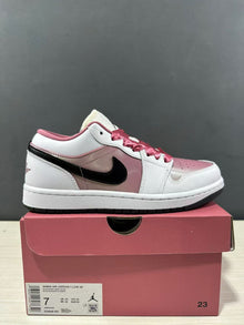 Jordan Air Jordan 1 Low SE Pink White Sneakers LO0668-100