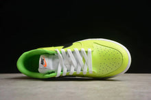 Nike SB Low Sneakers Volt Green Black FJ4610-702