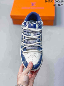 Nike SB Dunk Low Blue and White Low-Top Sneakers