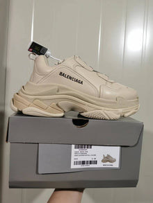 Balenciaga Triple S Sneakers Beige 9700