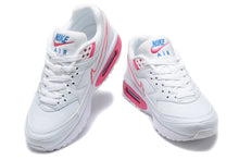 Nike Air Max BW Sneakers in White and Pink