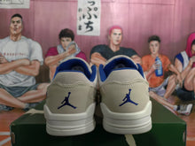 Jordan Low-Top Sneakers Off-White and Blue