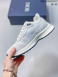 Dior B25 Runner Low-Top Sneakers White and Gray 2607JGD187A17