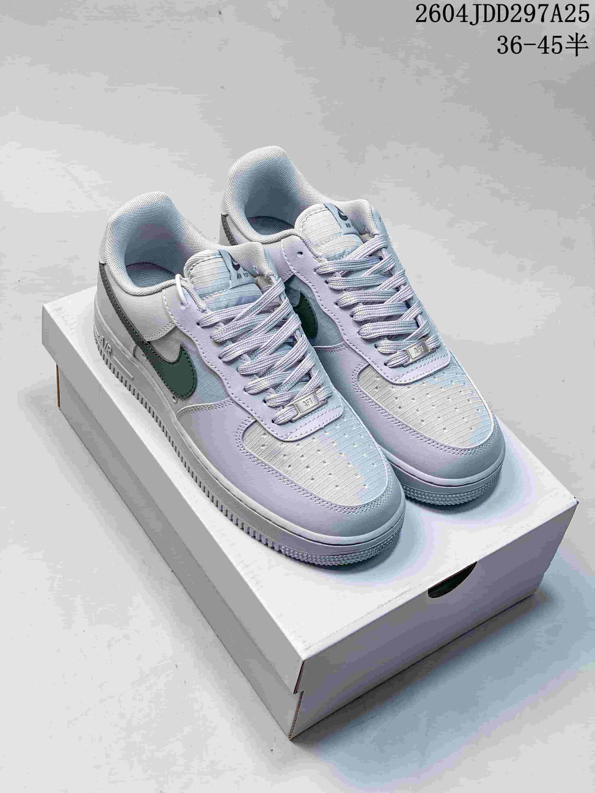 Nike Air Force 1 ’07 LV8 Low-Top Sneakers IV3222