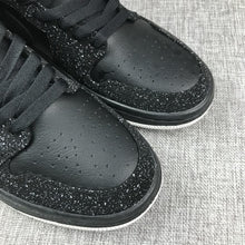 Jordan Air Jordan 1 Mid Black White 554724-001 Sneakers