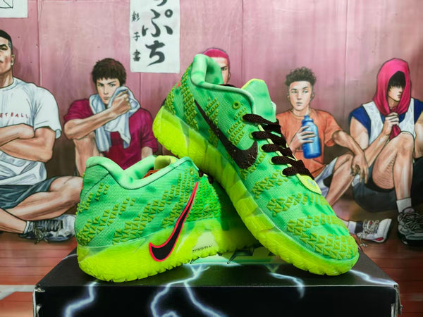 Nike ZoomX Halloween Green Textured Sneakers