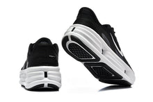 Nike Comfort Ride EasyOn Black and White Sneakers